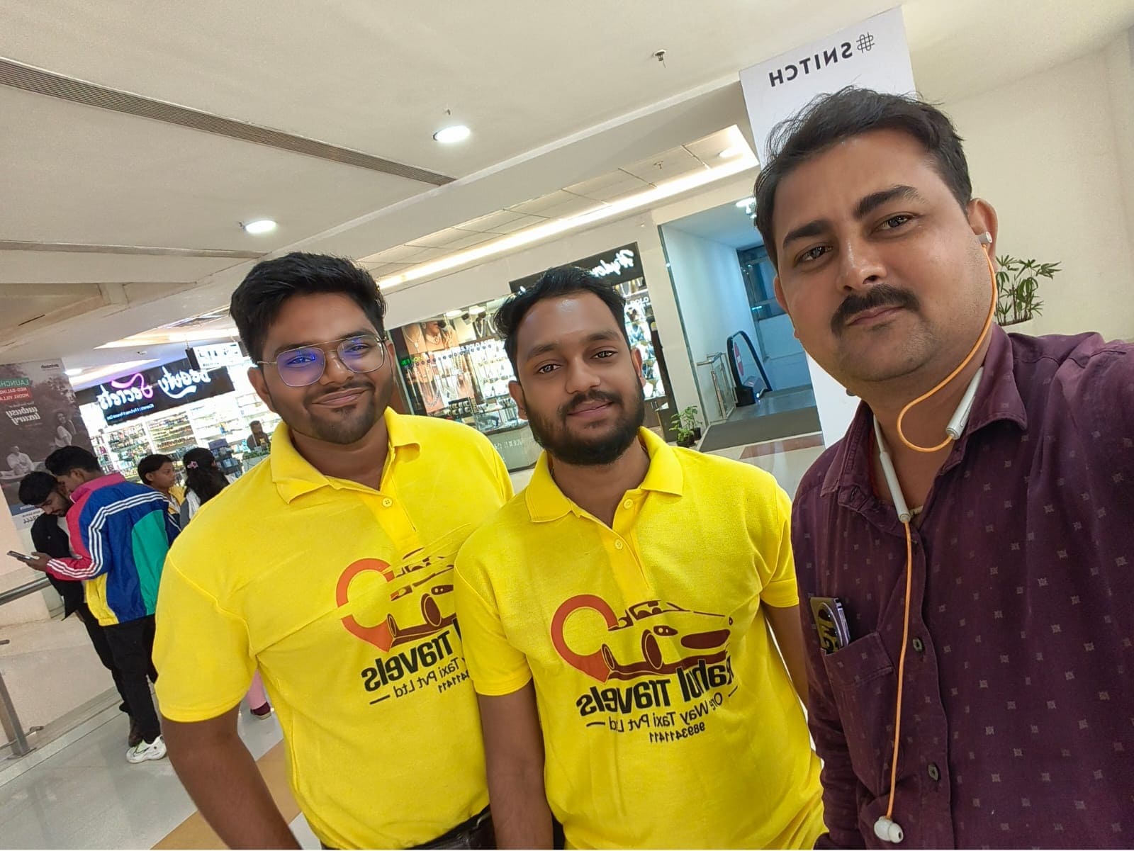 Jamshedpur Travels Logo